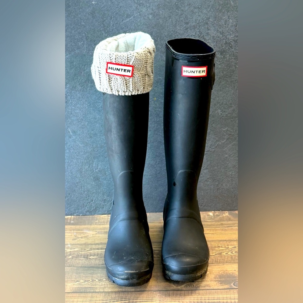Women’s Tall Hunter Boots! Perfect for fall!